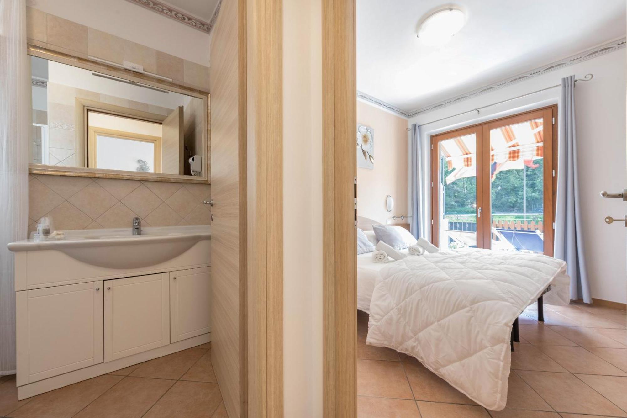 Residence Tatiana A4 Tremosine Екстериор снимка