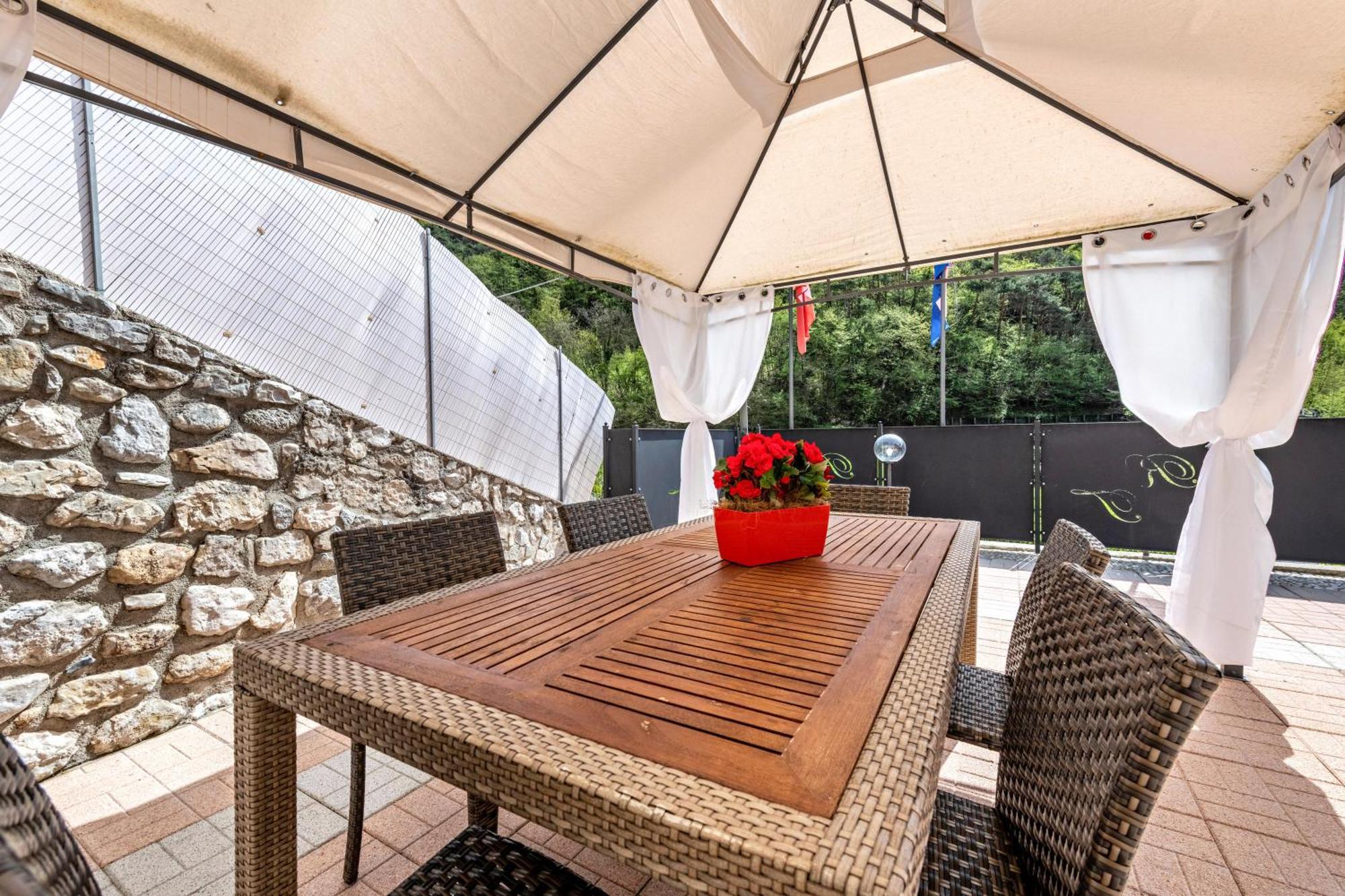 Residence Tatiana A4 Tremosine Екстериор снимка