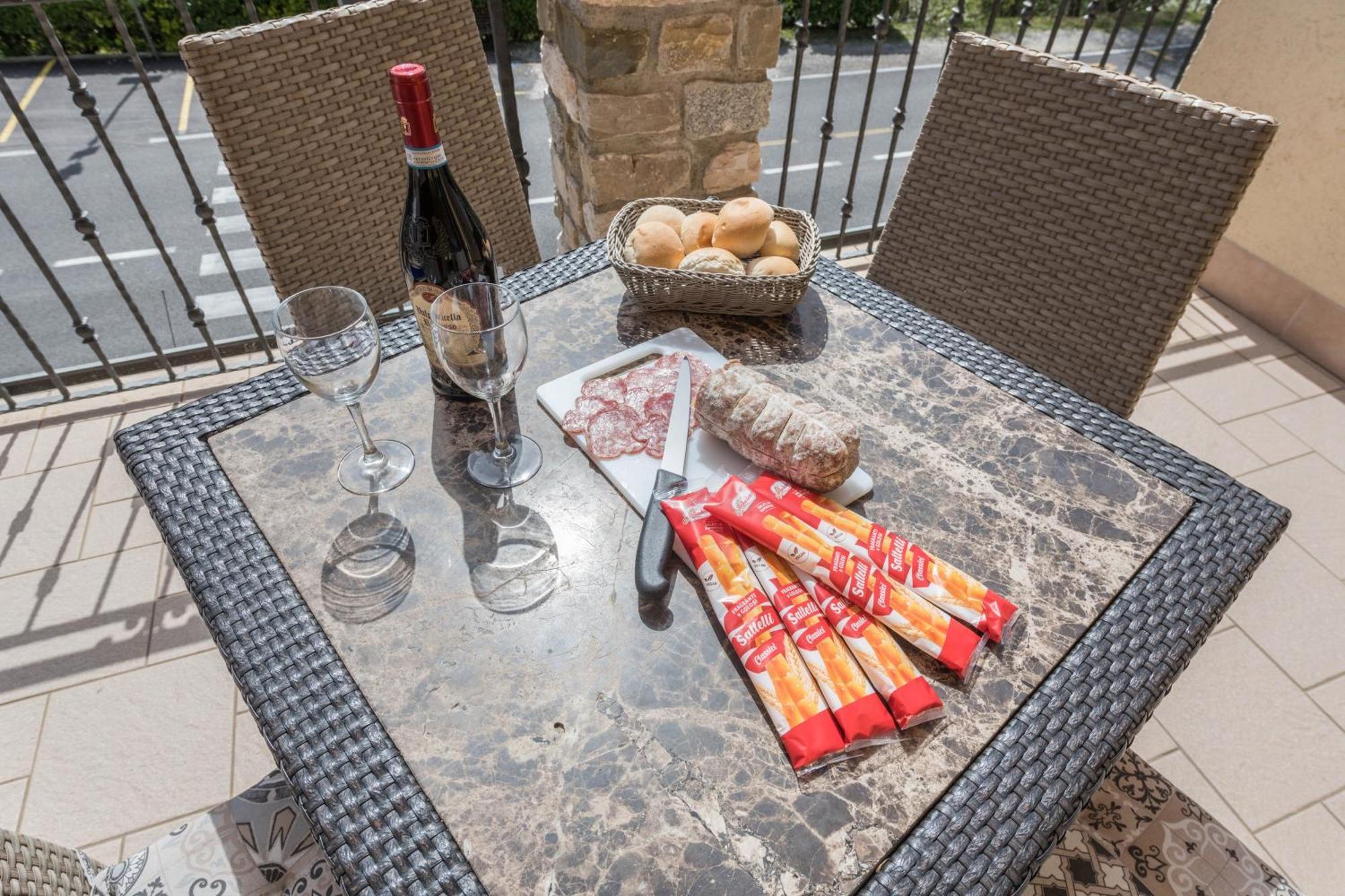 Residence Tatiana A4 Tremosine Екстериор снимка